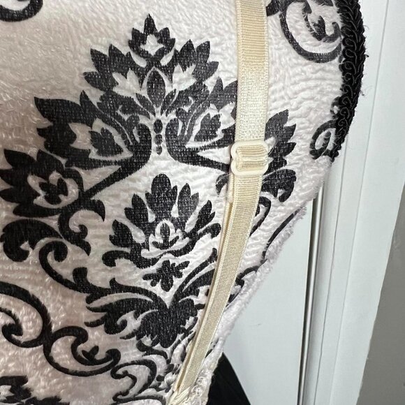 Speechless cream and black illusion maxi dress with lace bodice. Size M - Picture 7 of 9